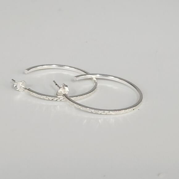 Classic Sterling Silver Diamond Cut Lightweight Hoops Earrings - Picture 3 of 7